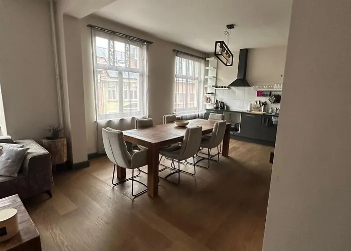 Ces Centrum Apartamento *